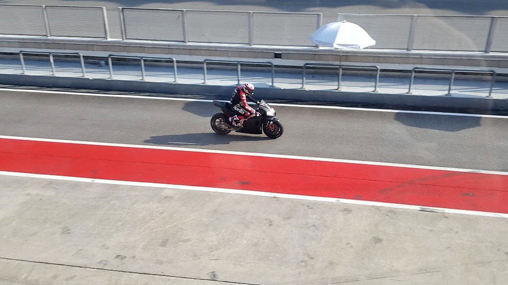 MotoGP: Rins ingin menang saat Suzuki memperkenalkan livery 2019